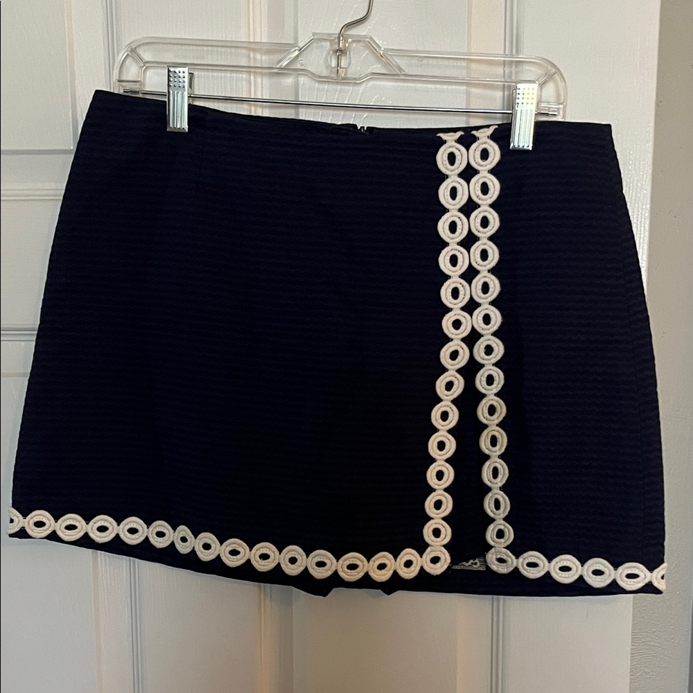 Lilly Pulitzer Navy Skort with White Embroidery